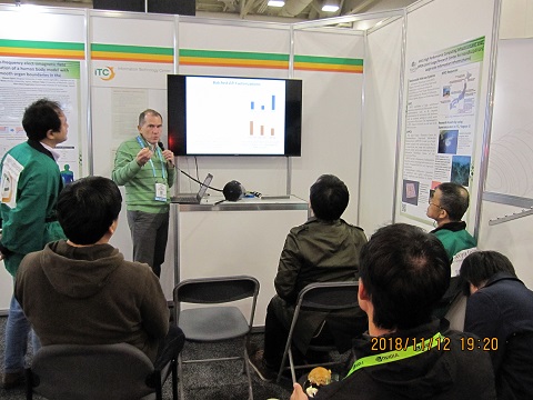 ショートトークを行うOsni Marques博士（ローレンスバークレー国立研究所）